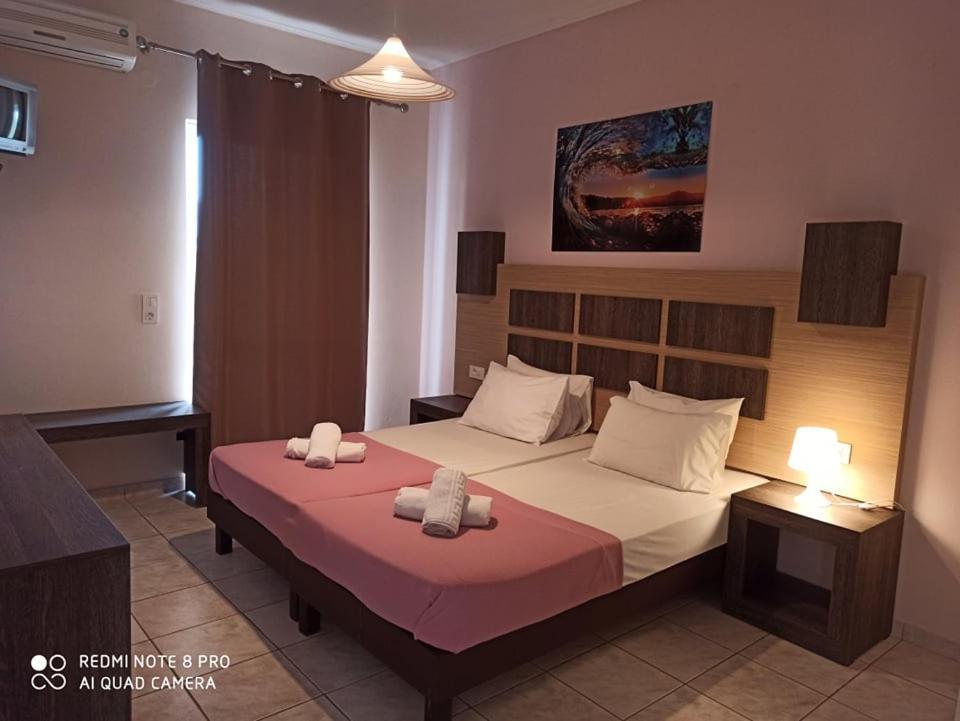 No Name Apartment *